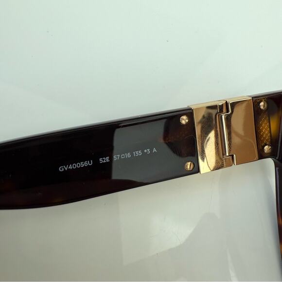 NEW!!! GIVENCHY women sunglasses GV40056U 52E Authentic Retail 480$